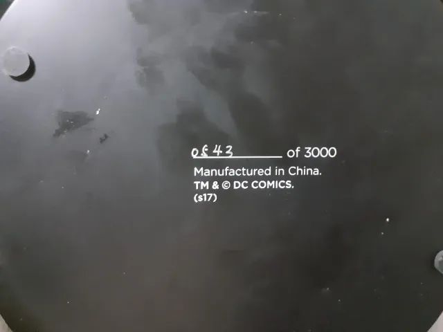 estatueta da lois e superman Gary Frank - Foto 4