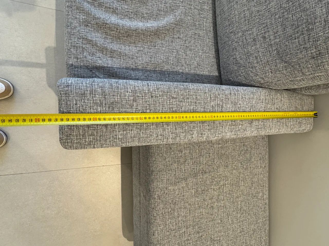 Sofa Muy Tok&Stok cinza 3 lugares - Foto 3