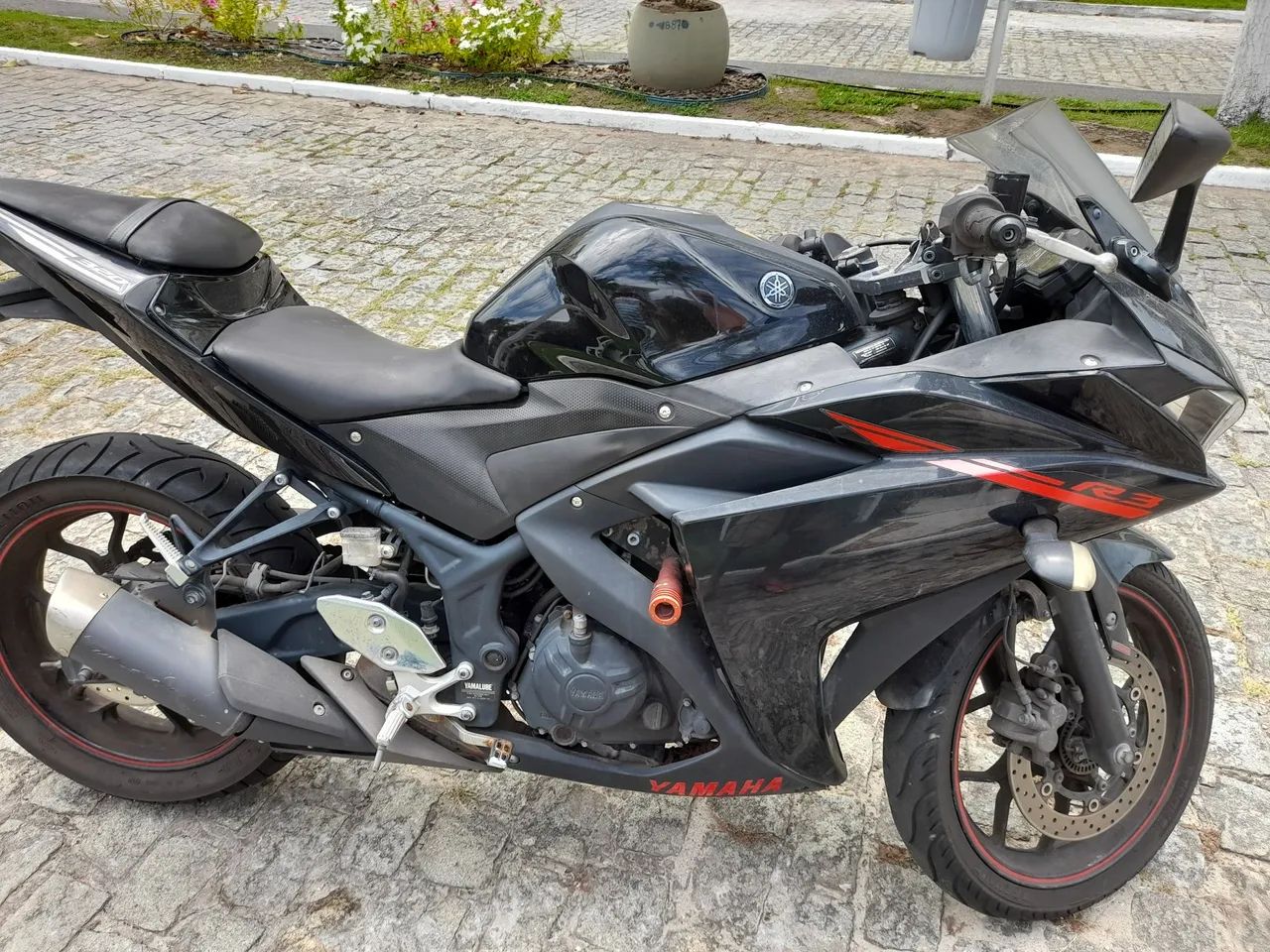 Yamaha R3 320cc - Foto 3