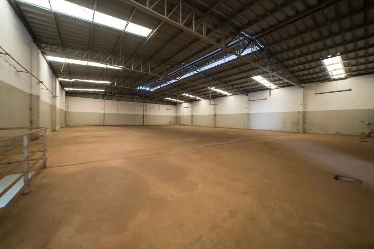 Oportunidade Única pra REFORMA na BR-153 sentido São Paulo - Galpão Comercial De - Foto 3