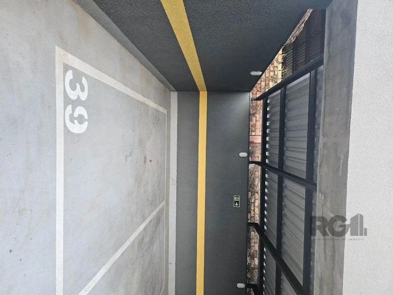 Apartamento na Rua José de Alencar, 1281, no charmoso bairro Menino Deus, Porto Alegre. Co - Foto 3