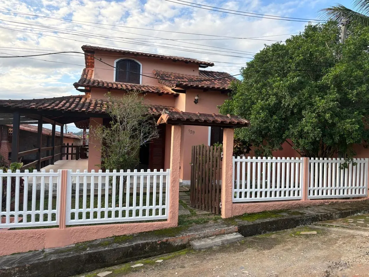 Casa dos sonhos com piscina e 3 quartos Bacaxá - Saquarema - Lago do paraíso