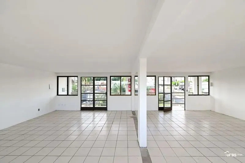 Sala Comercial]]