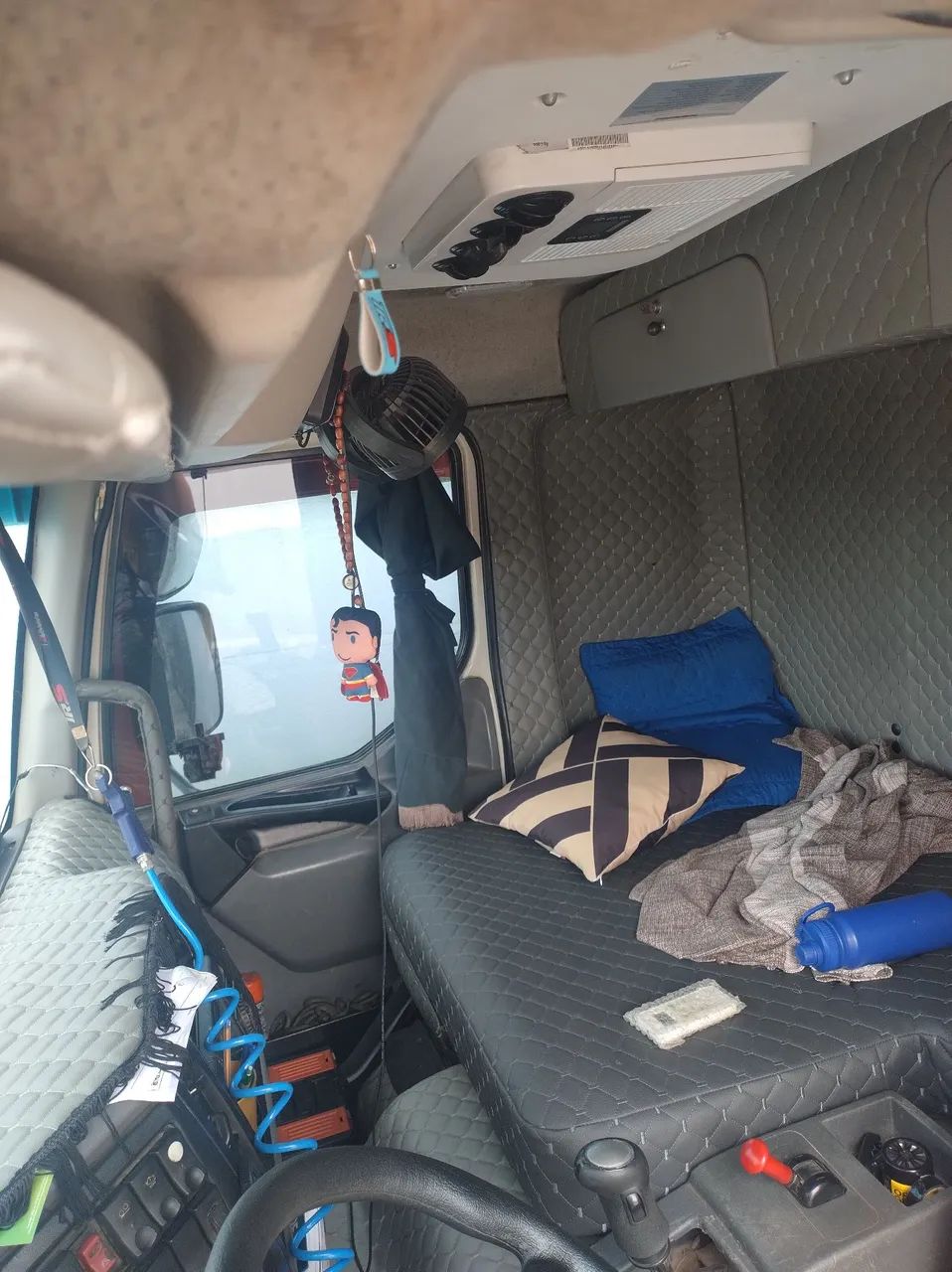 Volvo VM 260 extra - Foto 2