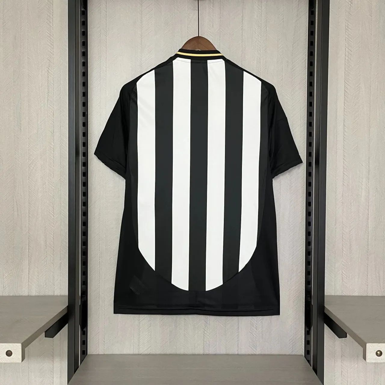 Camisa do Atlético Mineiro (Tamanho: G) - Foto 2