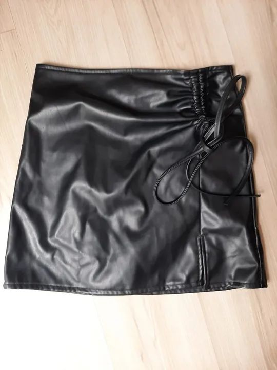 Saias couro sintético 2pcs