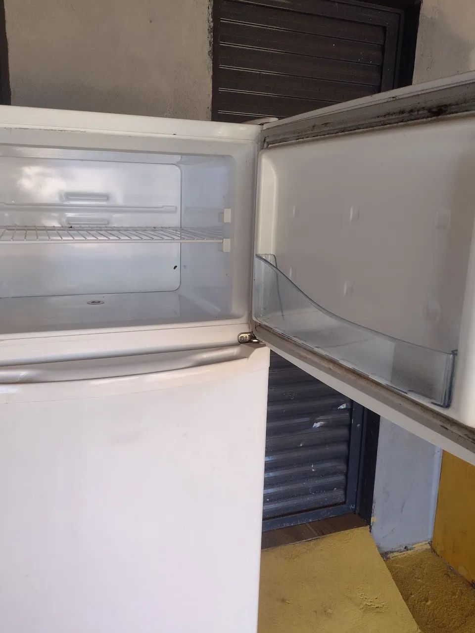 Geladeira Consul Super Conservada 390 litros - Foto 3