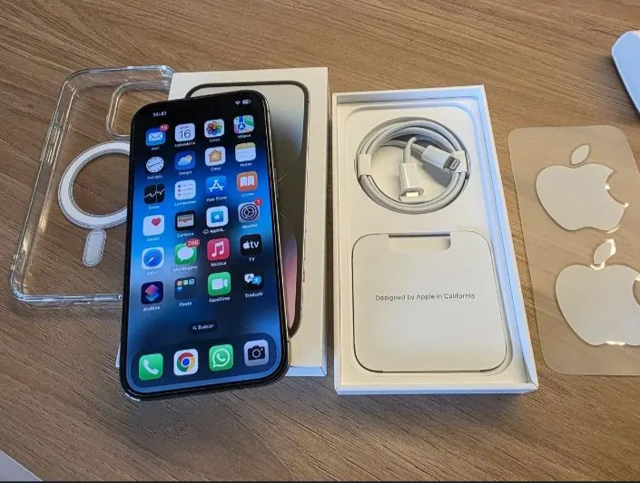 IPHONE 15 PRO MAX SEMI NOVO