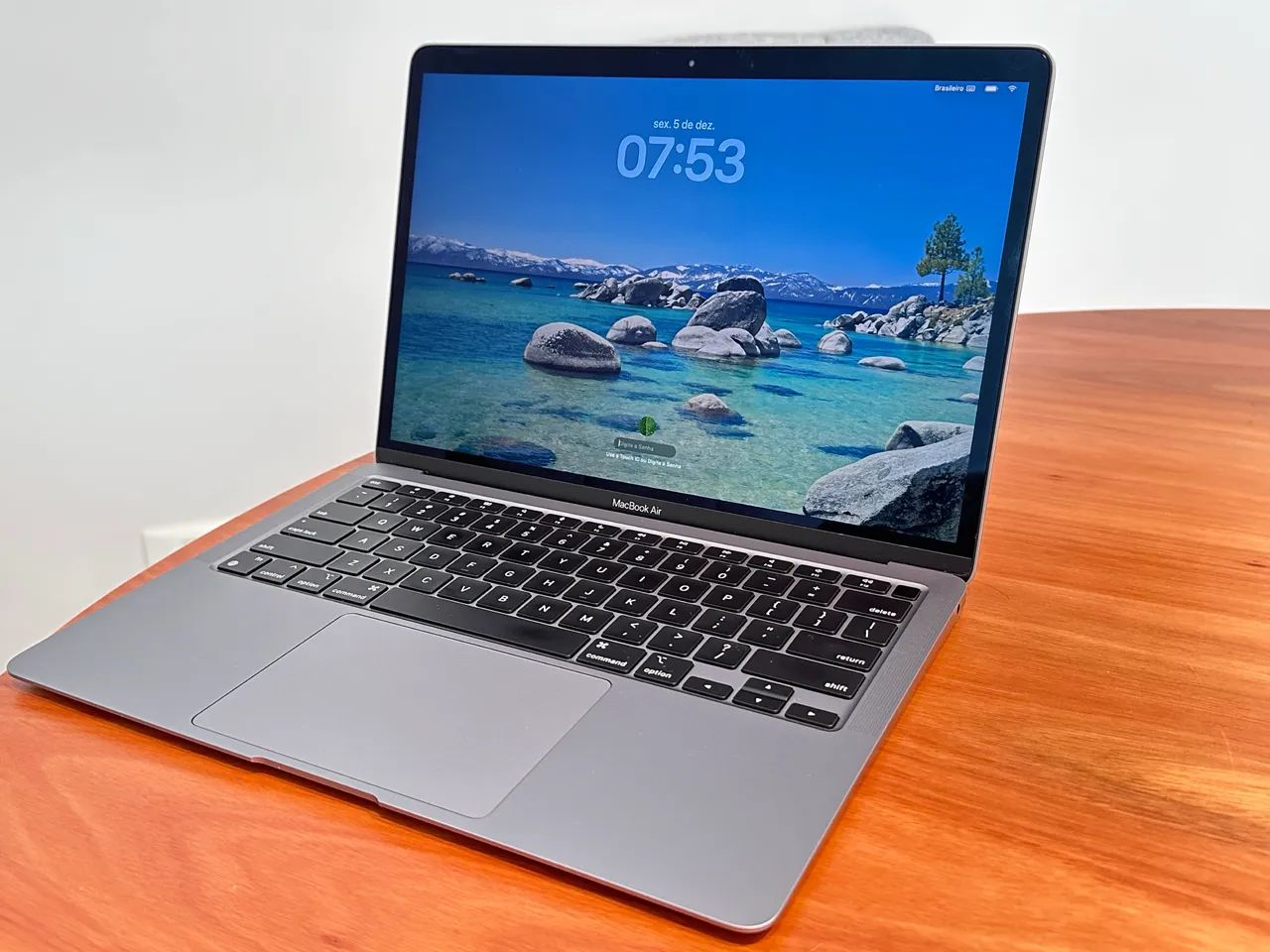 MacBook Air M1 2020年　M1 MacBook Air M1, 8GB/256GB, tela 13,3” Lacrado/Garantia 1 ano