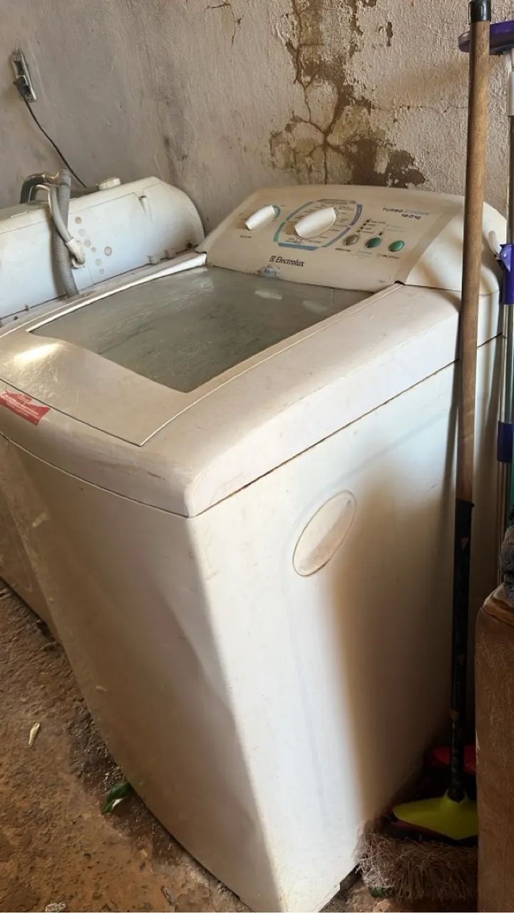 Máquina de Lavar Electrolux