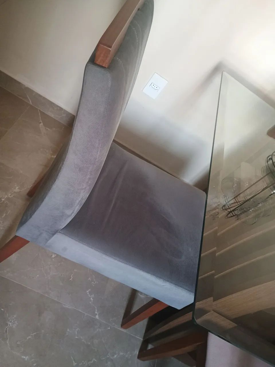 MESA / CADEIRAS - Foto 3
