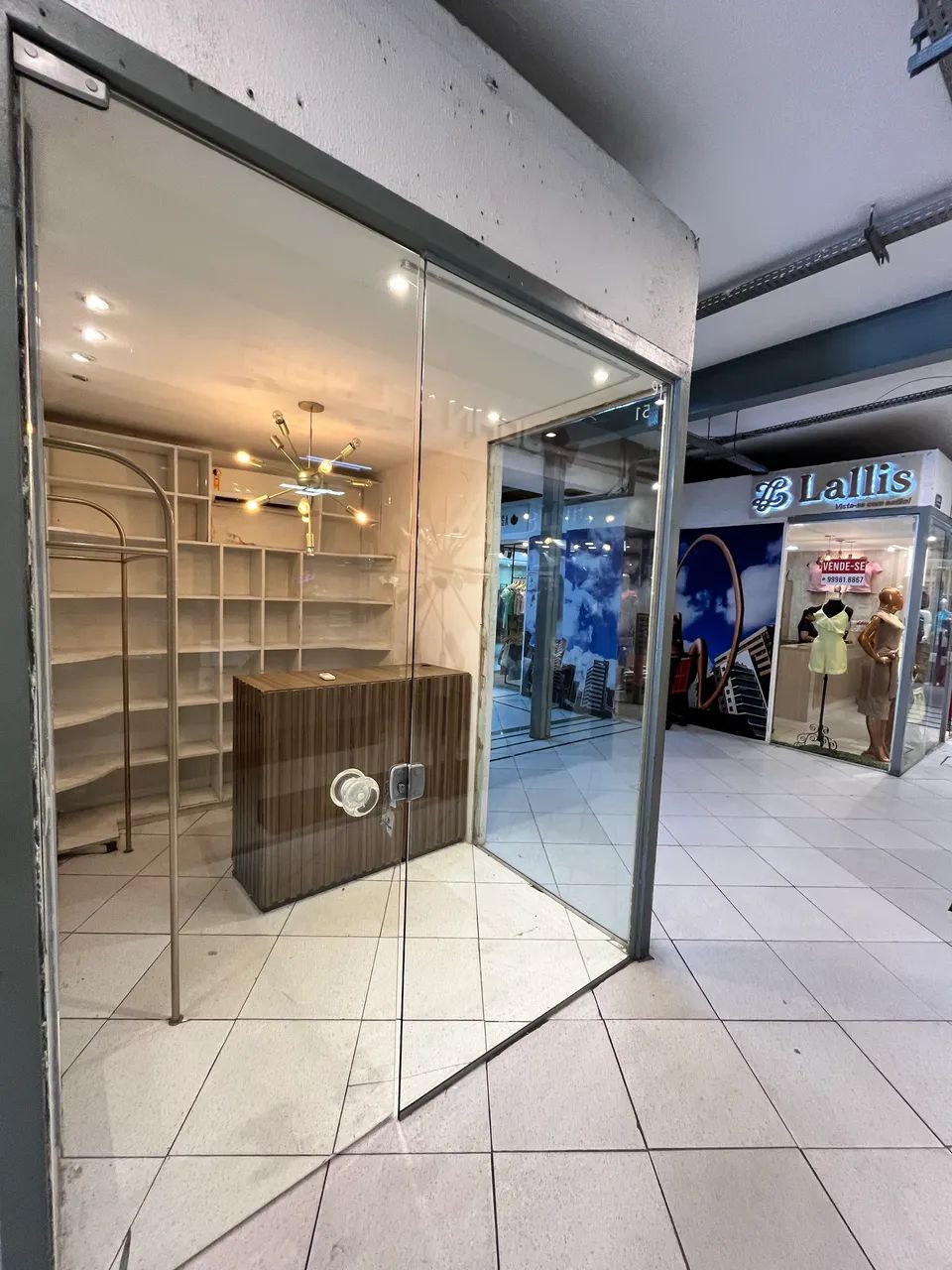 VENDO Loja no pátio central ! - Foto 4