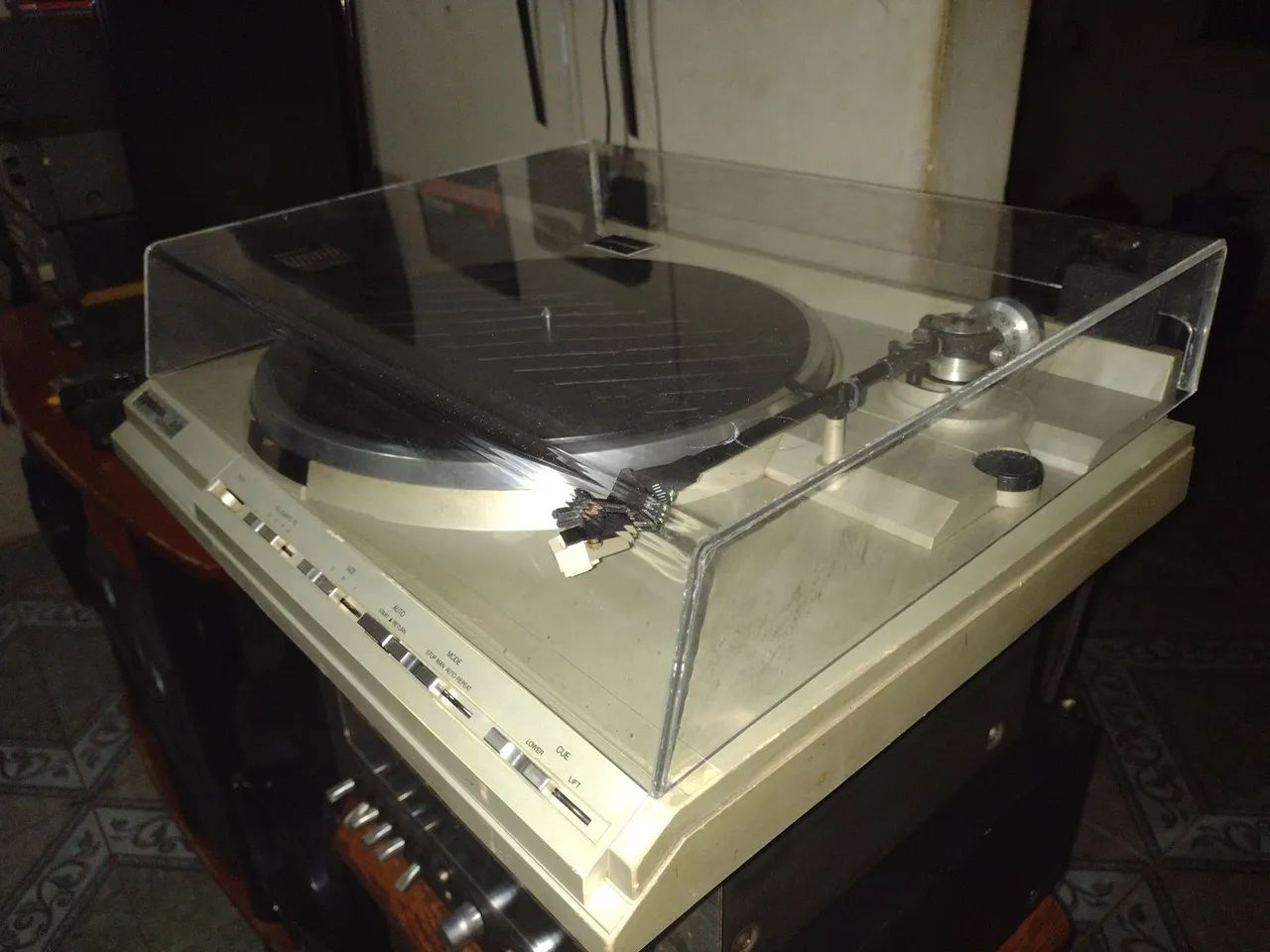 Gradiente toca discos D-35(direct drive) - Foto 3