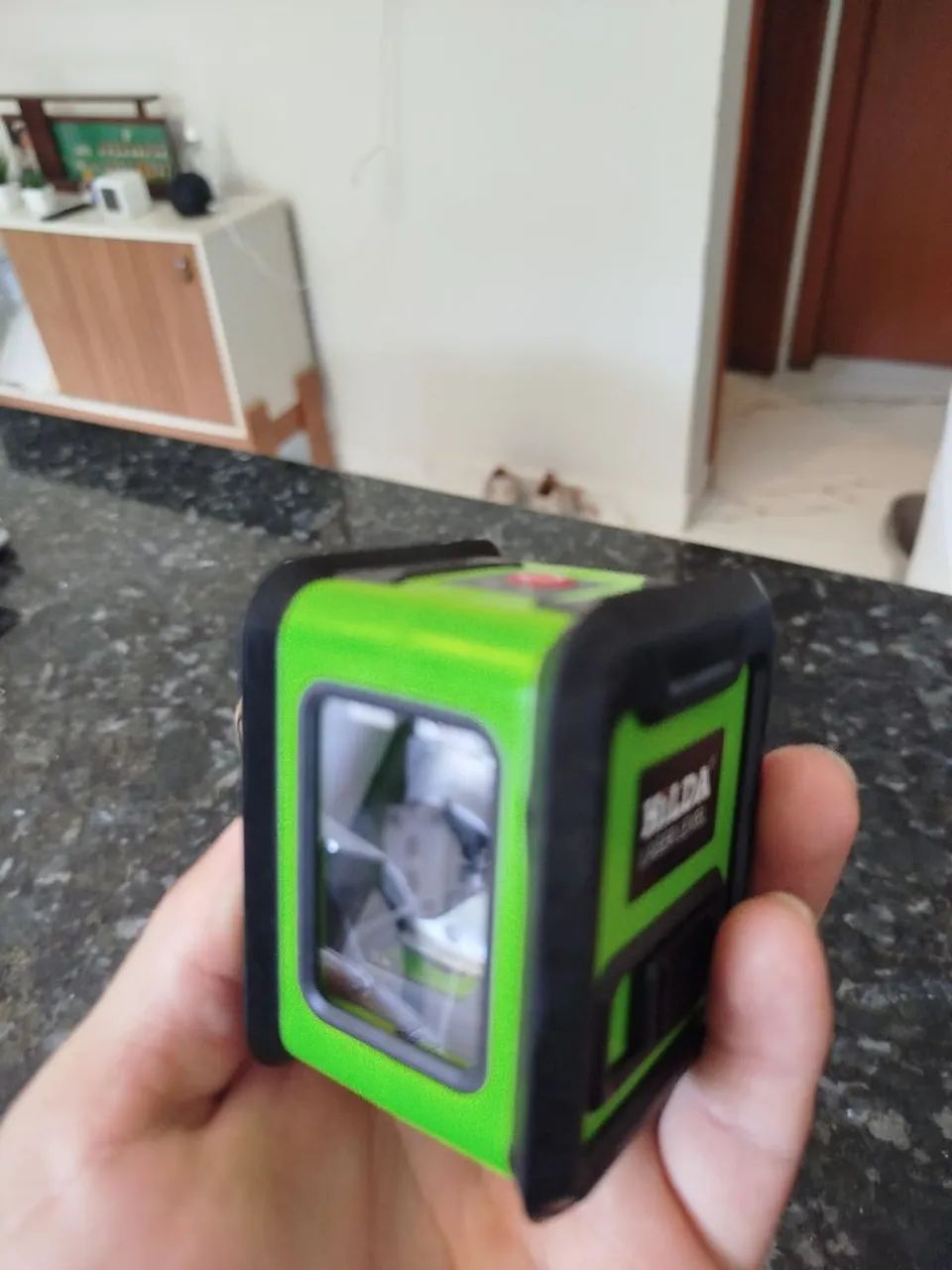 Nível a laser 2 linhas autonivelamento  - Foto 3