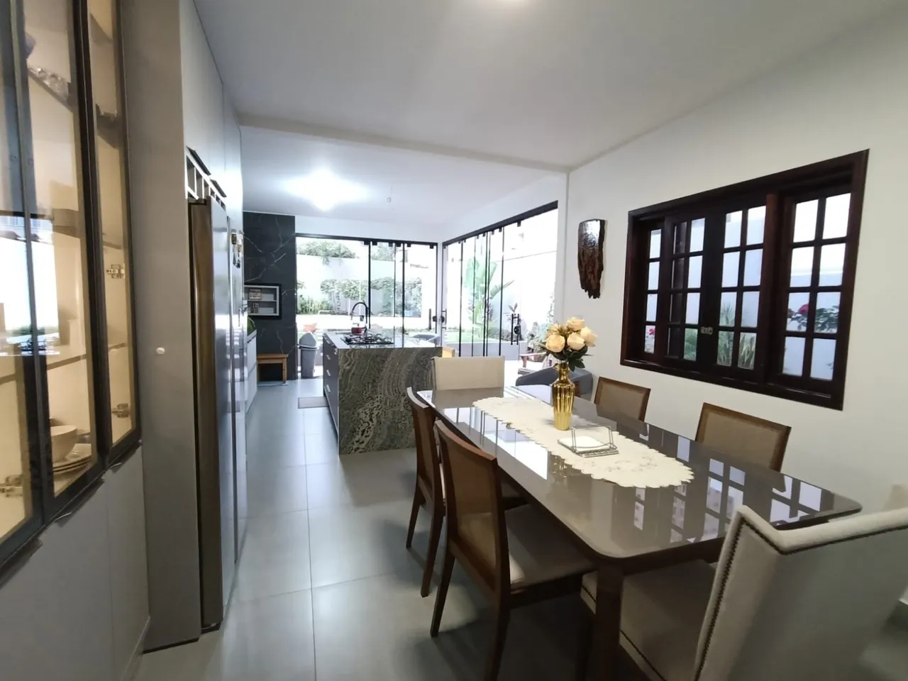 Casa térrea  semi mobiliada com piscina aluguel