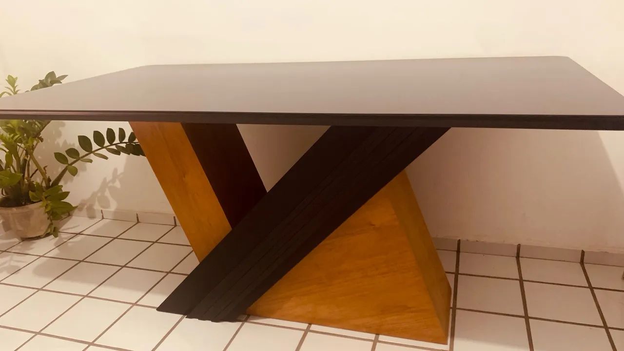 Vendo mesa com tampo de vidro 6 lugares - Foto 4