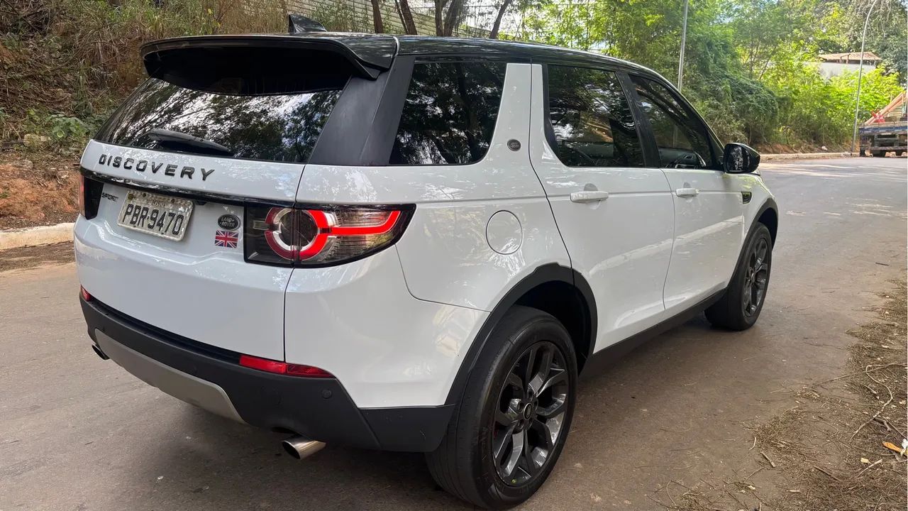Land Rover Discovery 2019