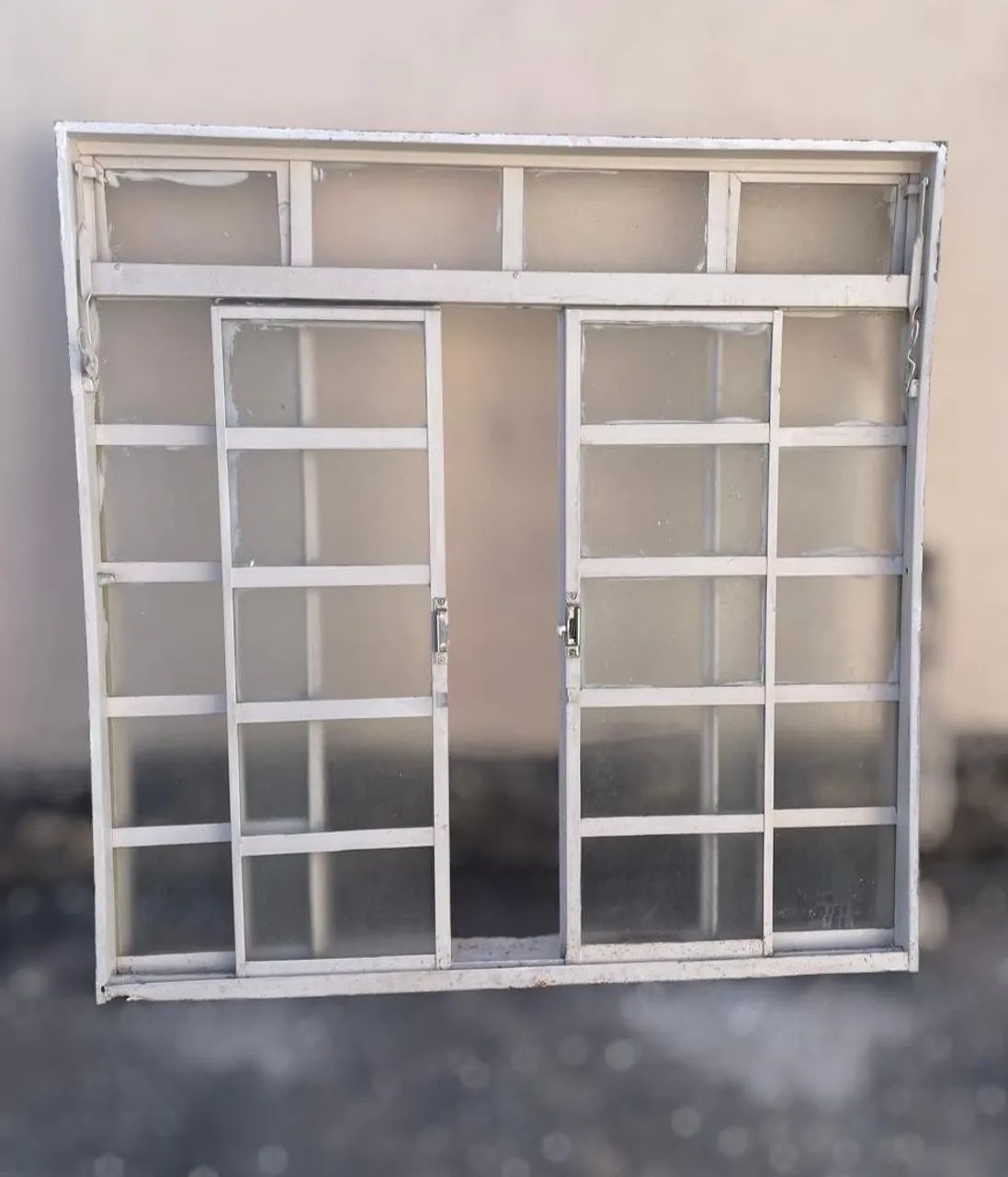 Janela64276654224769120