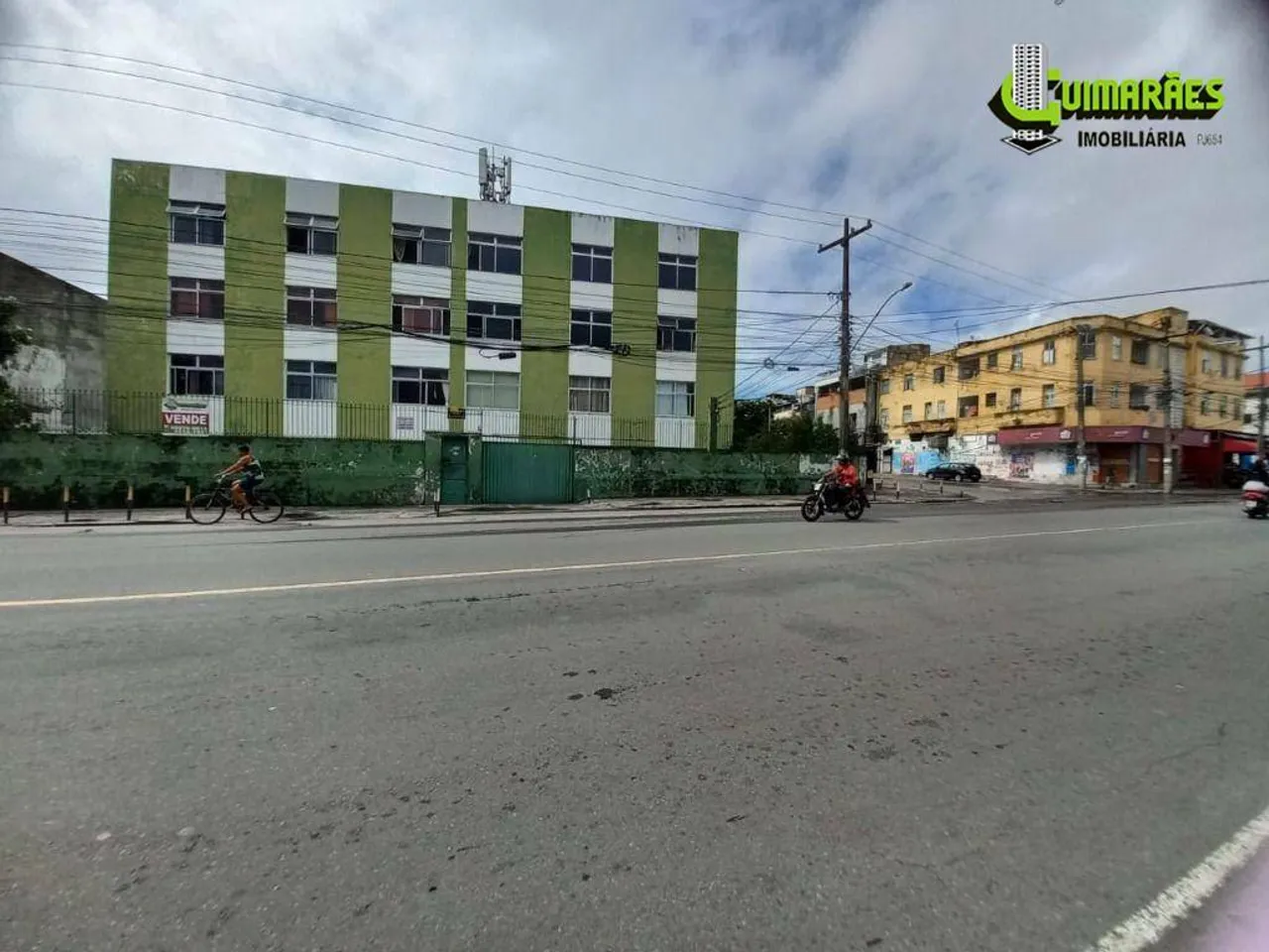 Apartamento com 3 quartos à venda, 123 m² por R$ 360.000 - Caminho de Areia - Salvador/BA