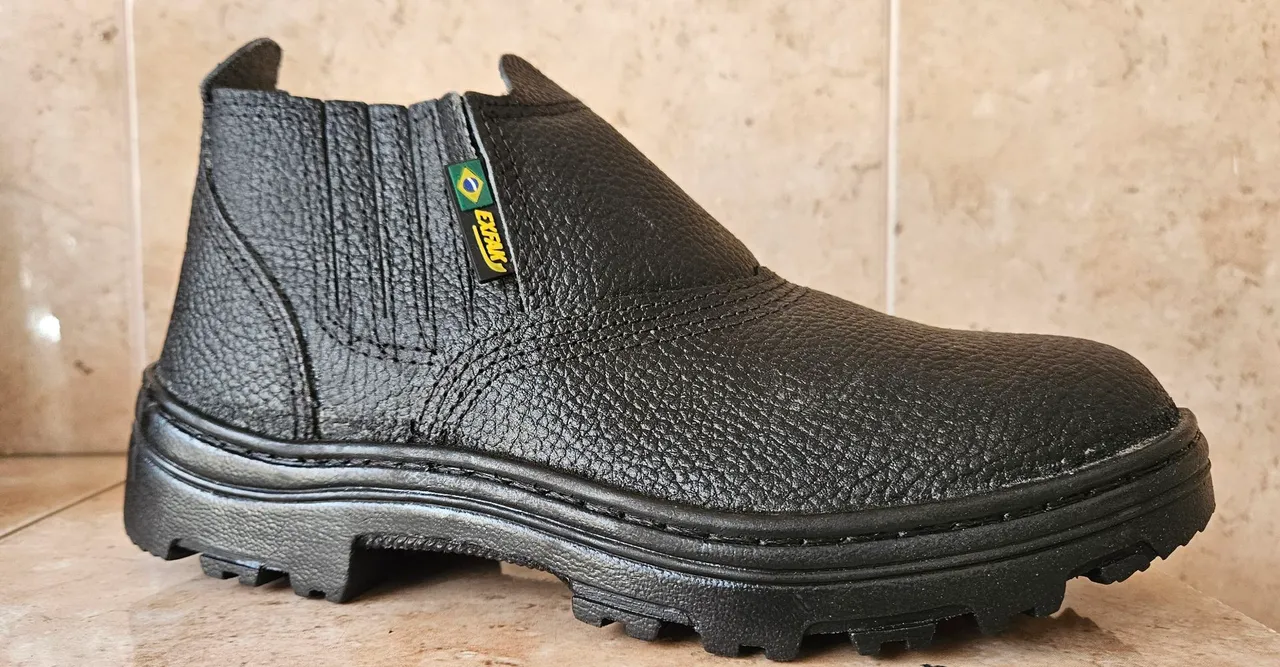 Bota de Segurança Couro Exfak TAM 38