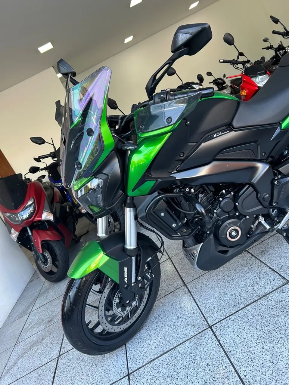 Bajaj Dominar 400 Ano 2023 - Foto 5