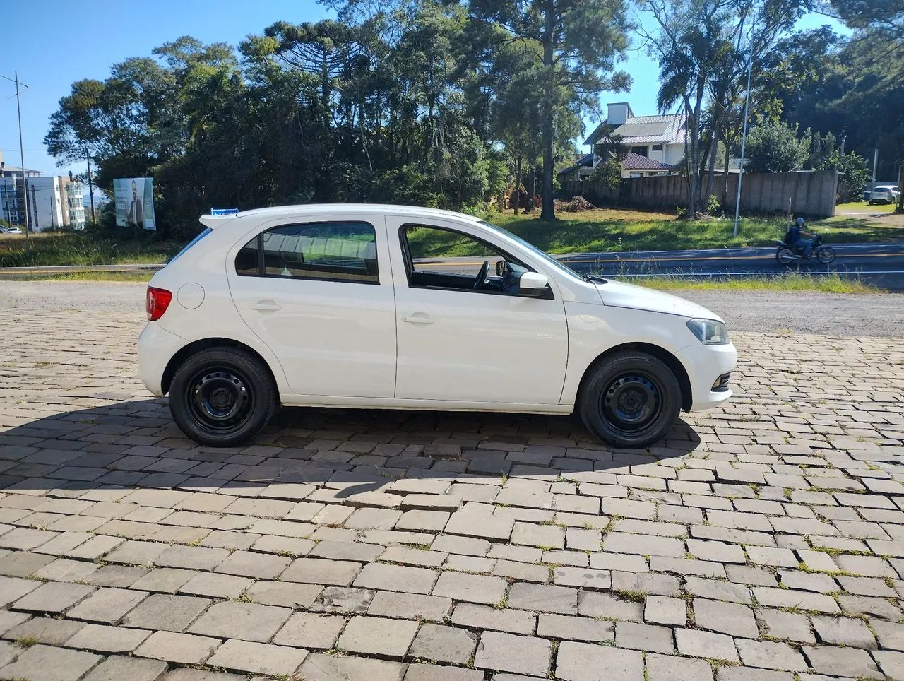 VW/  NOVO GOL 1.0 CITY - Foto 4