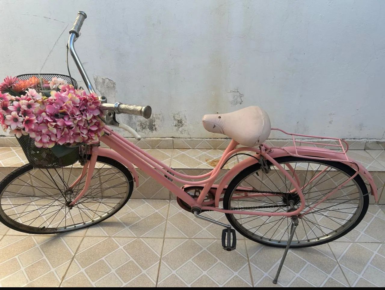 Bicicleta Caloi Cici Retrô - Linda e Estilosa!