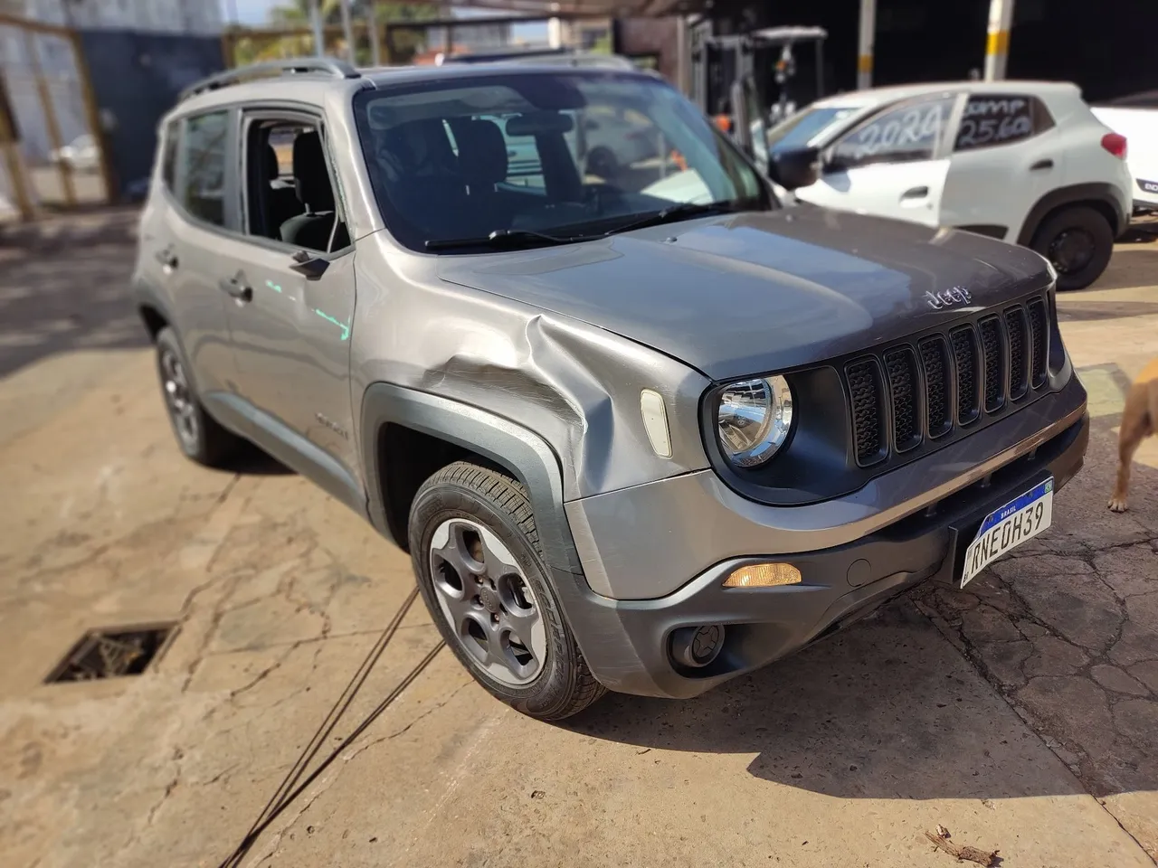 Pouc batid jeep Renegade 2021