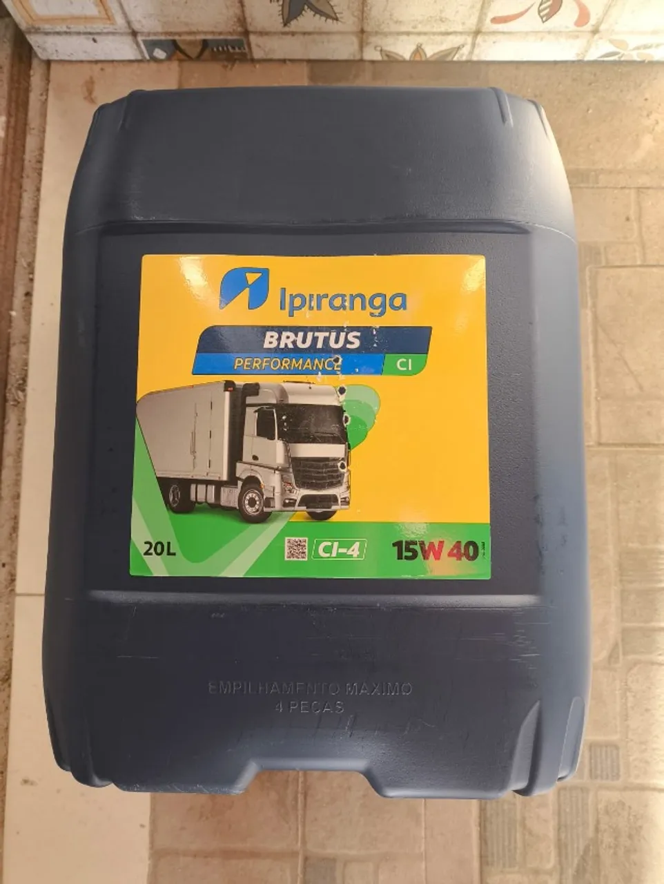 Balde de Óleo brutus ipiranga 20L performance ci-4 15w 40, preço à negociar
