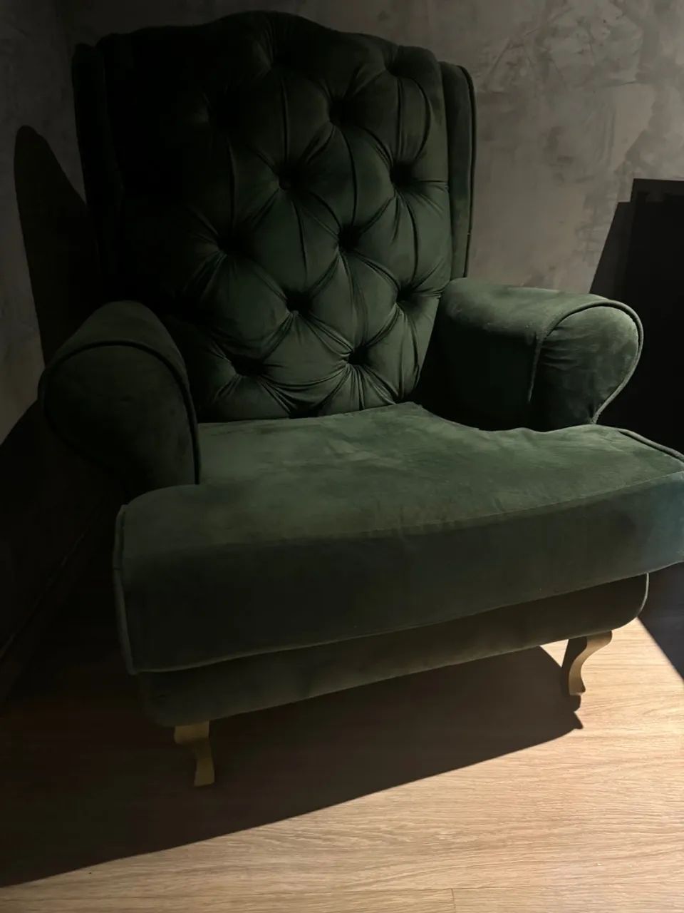 Poltrona Verde Sofisticada e Elegante - Foto 5