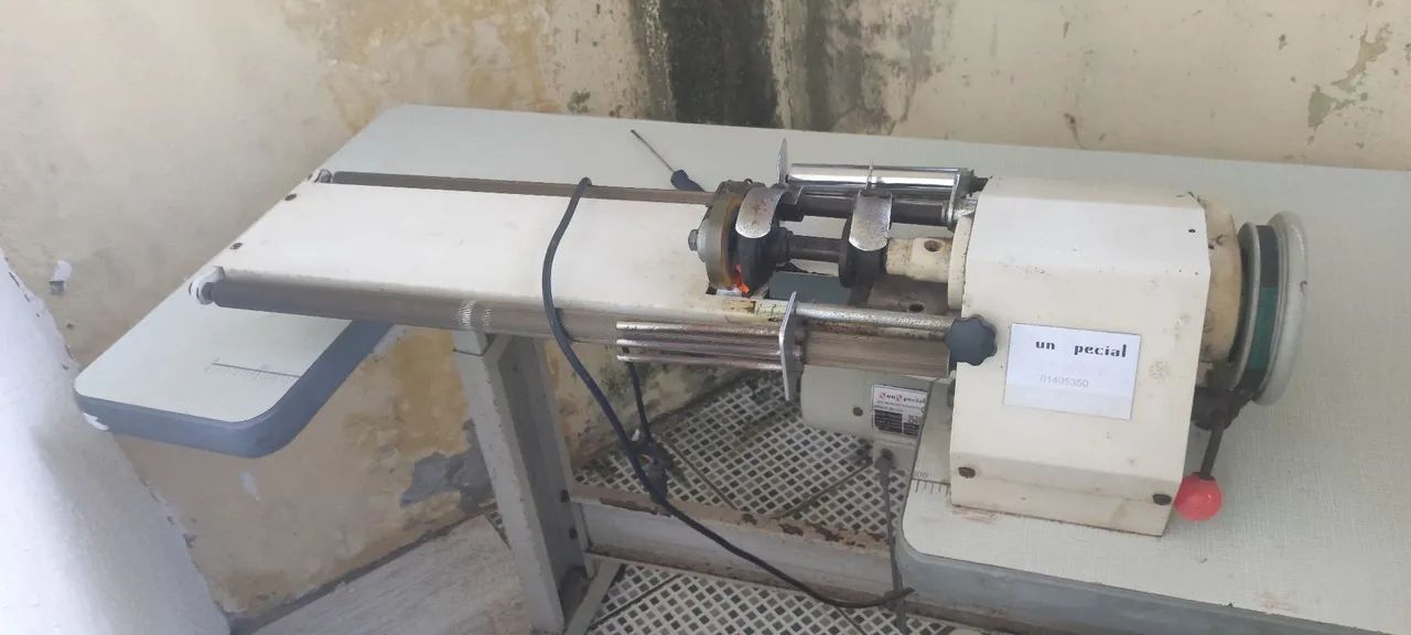Máquina de cortar viés. Sum special 