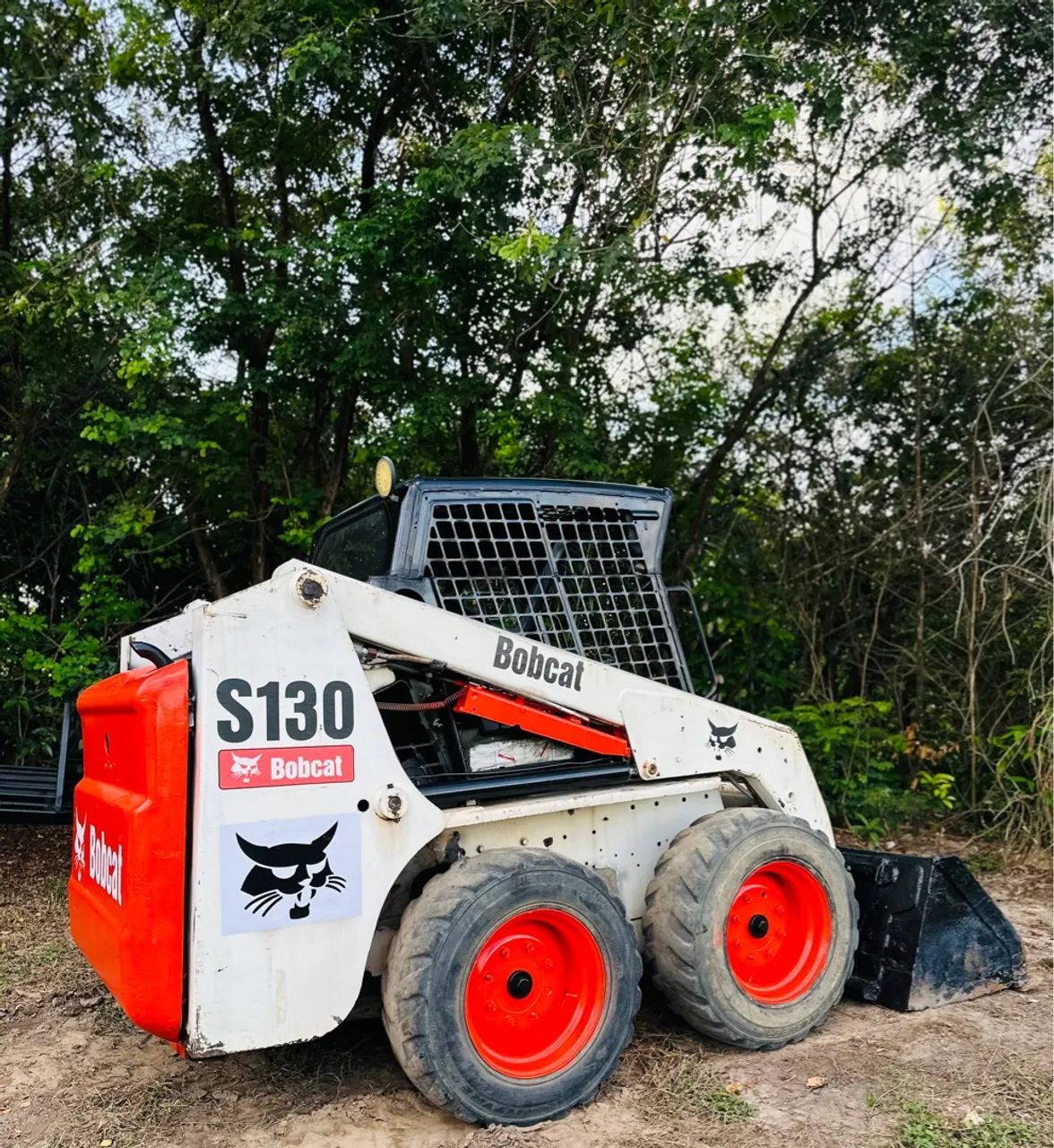 Bobcat S130 - Máquina de construção - Foto 2