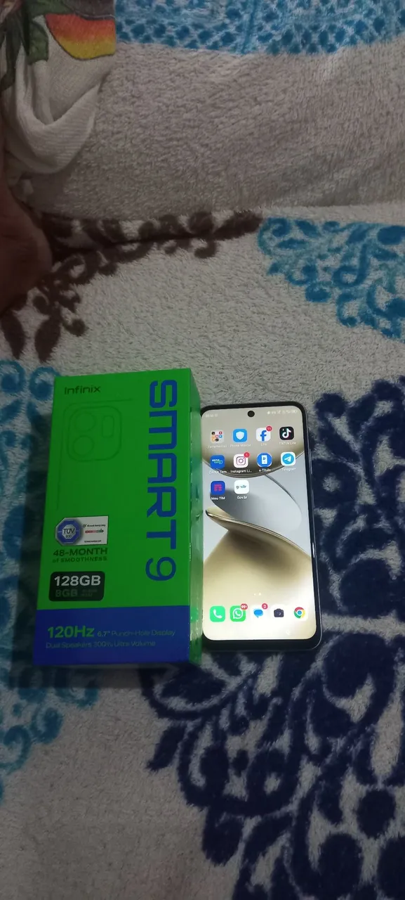 Vendo esse lindo telefone 