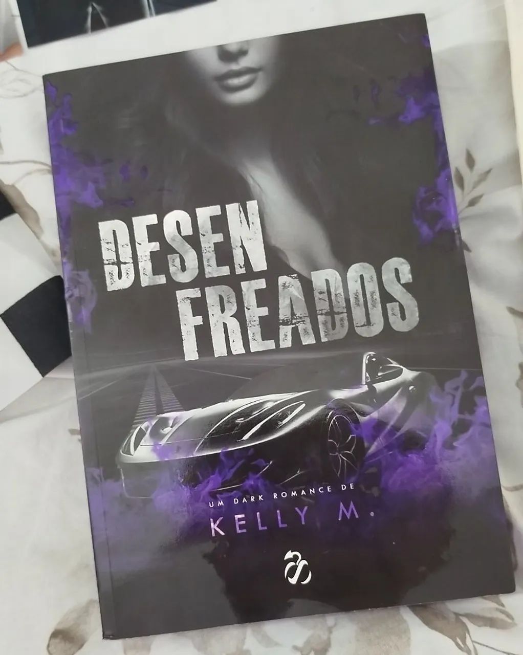 Kit de luxo Desenfreados - Kelly M Dark romance, Fruto Proibido  - Foto 2