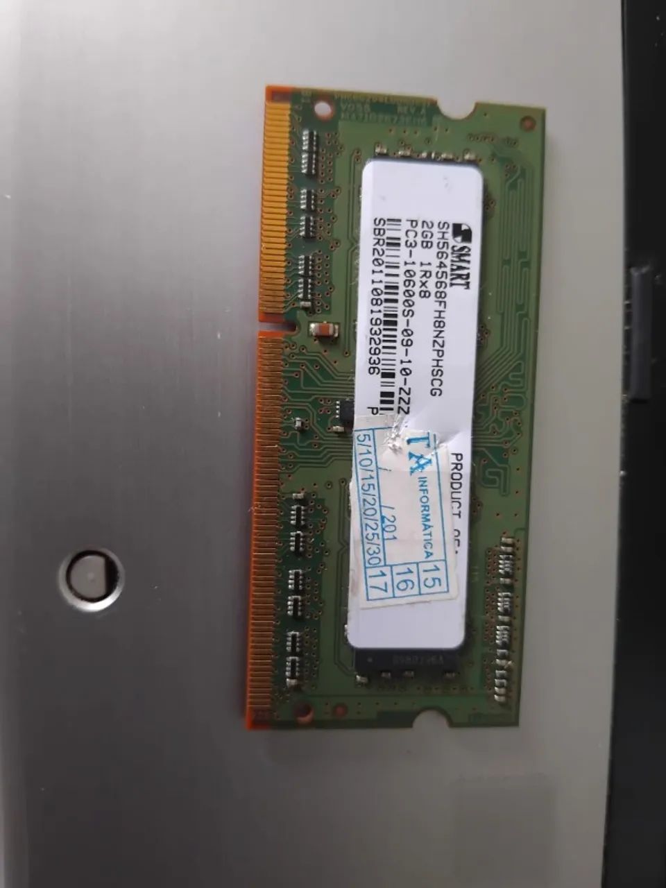 Memoria Smart 2GB 1RX8 PC3-10600s-09-10-zzz RTM 3020EF48E8-1333