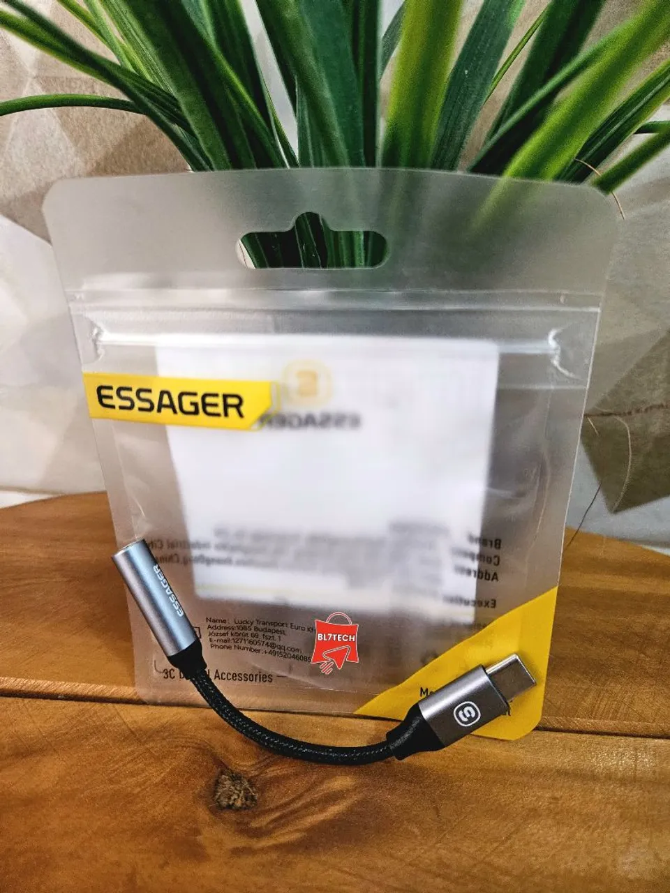 Adaptador ESSAGER 3.5mm P2 para USB-C