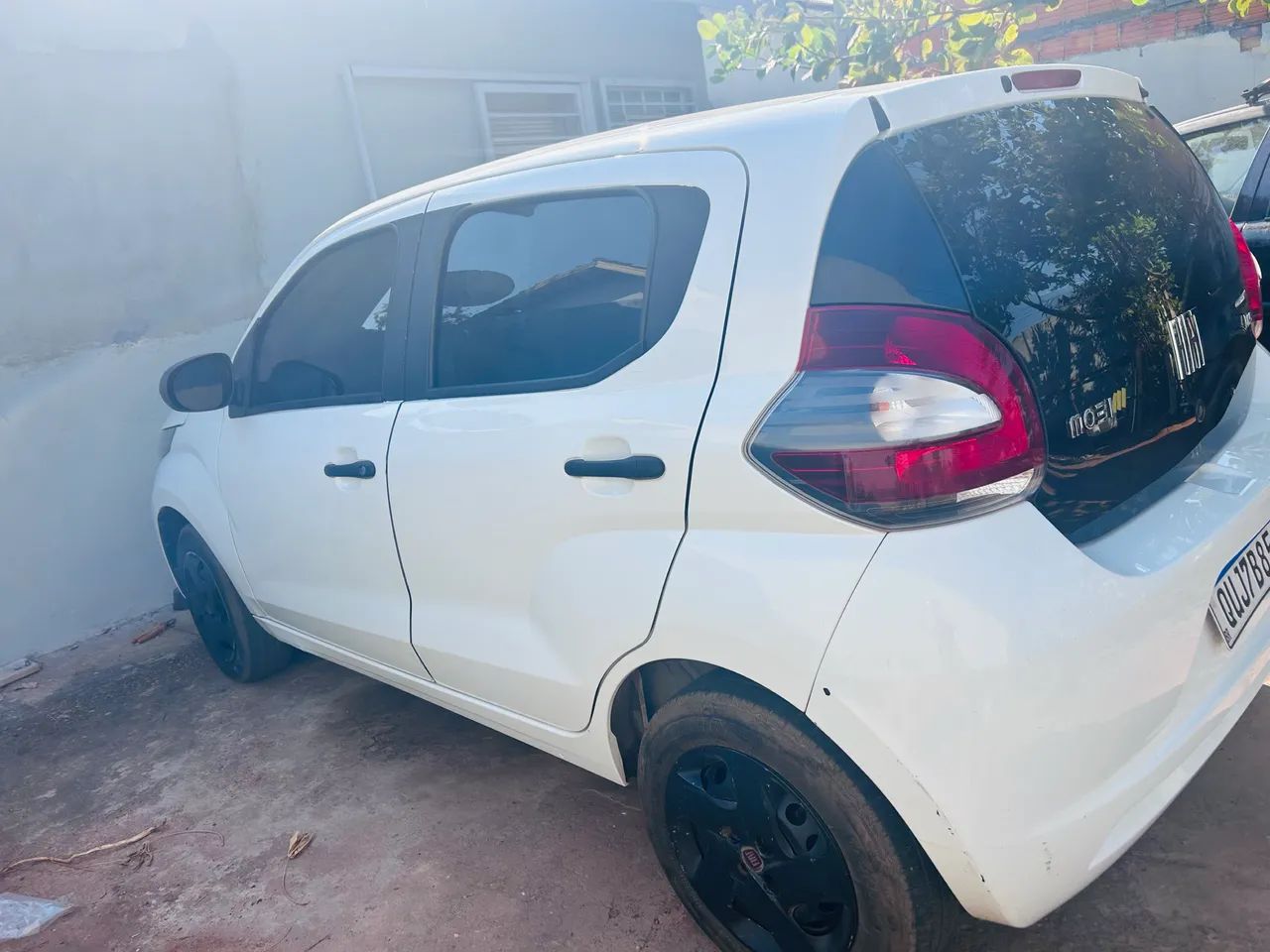 Vendo carro mobi - Foto 3