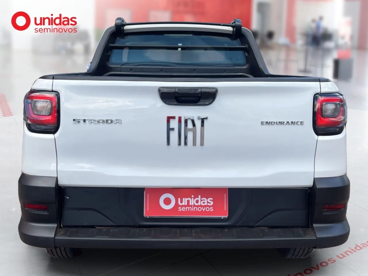 Fiat Strada Endurance 1.4 Flex 8V C 2023 - Foto 4