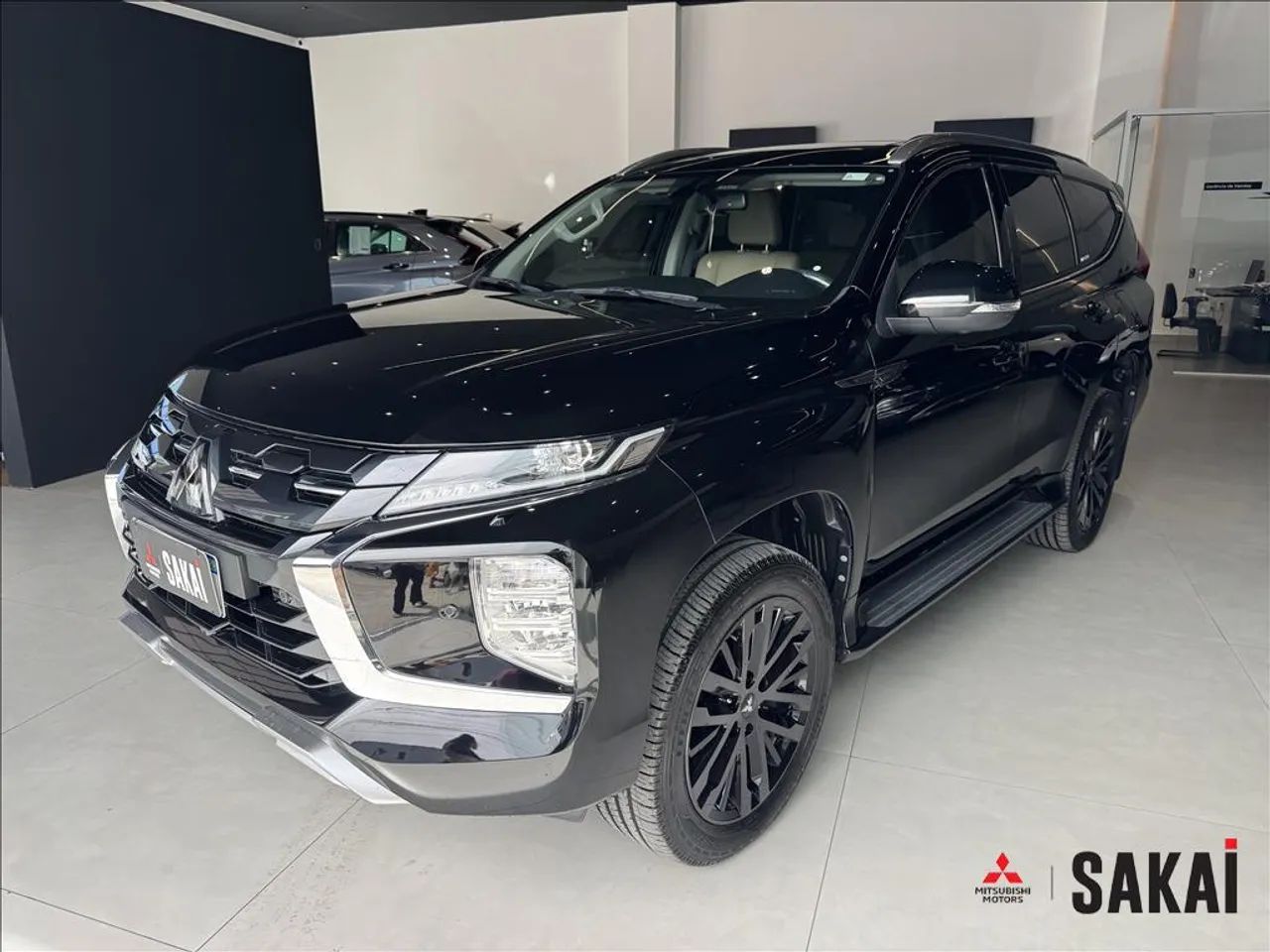 Mitsubishi Pajero Pajero Sport Le.Black 2.4 4x4 (Die) Aut. 2025