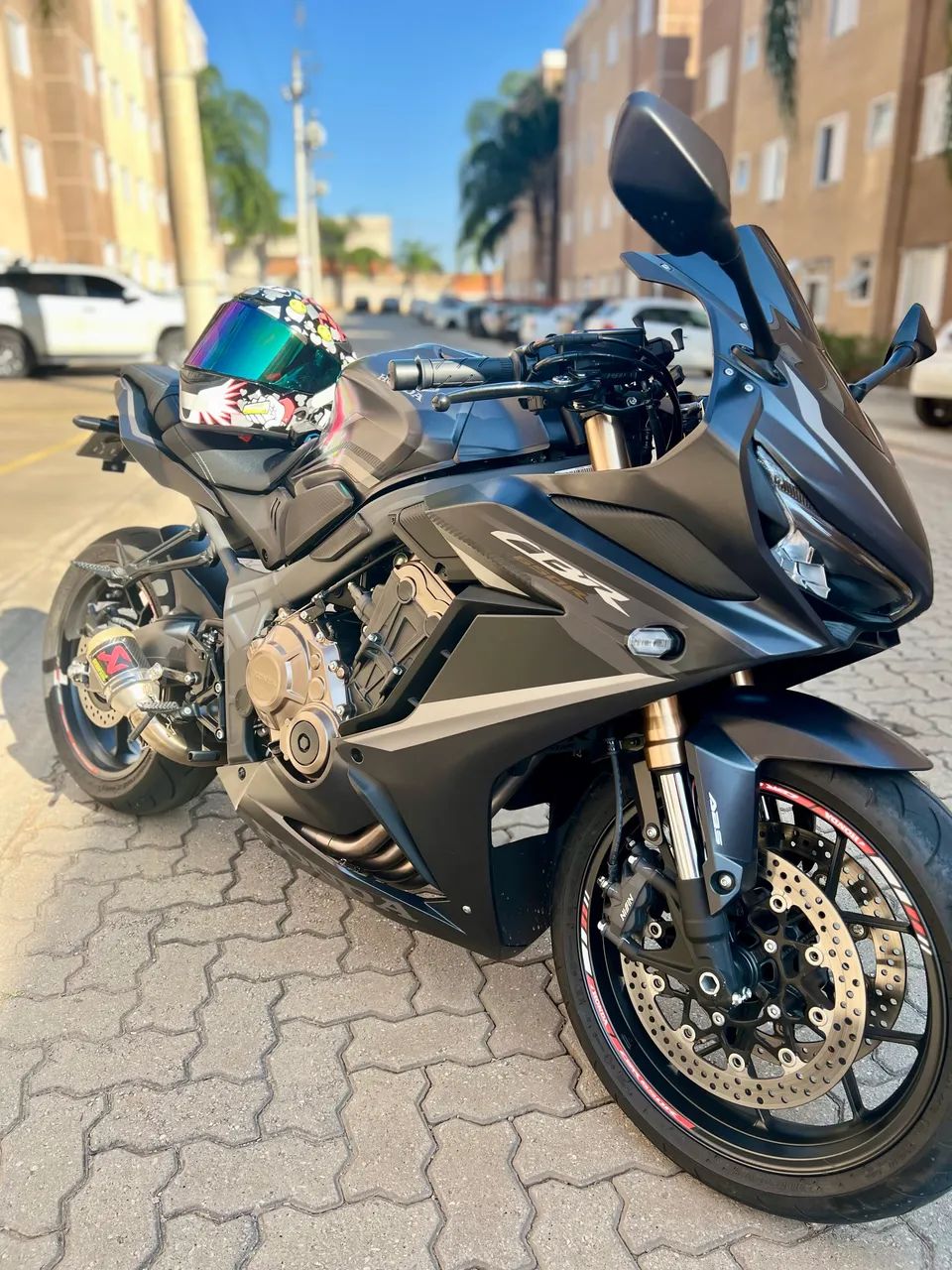 Cbr 650 r  - Foto 2