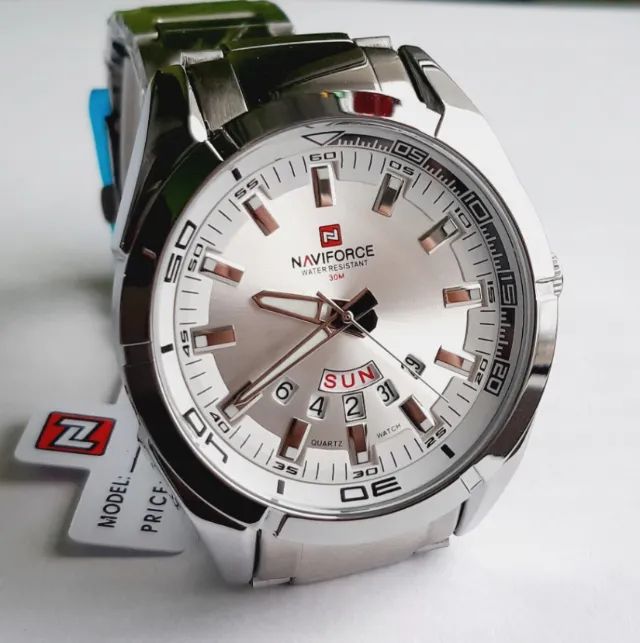 Relógio de Pulso Prata Branco  Naviforce NF9038 - Foto 2