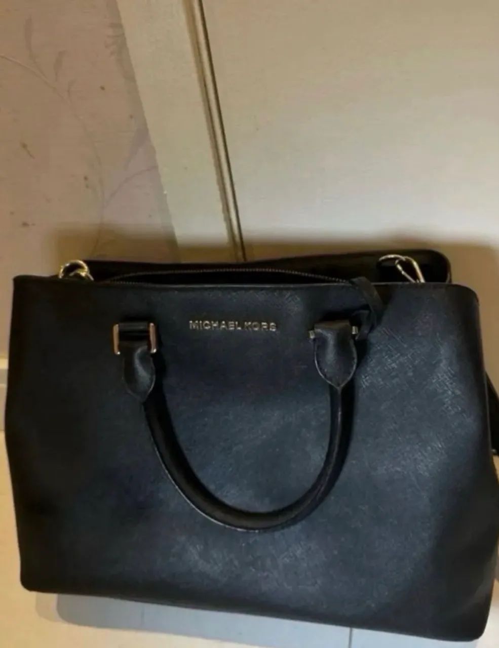Bolsa média preta Michael Kors