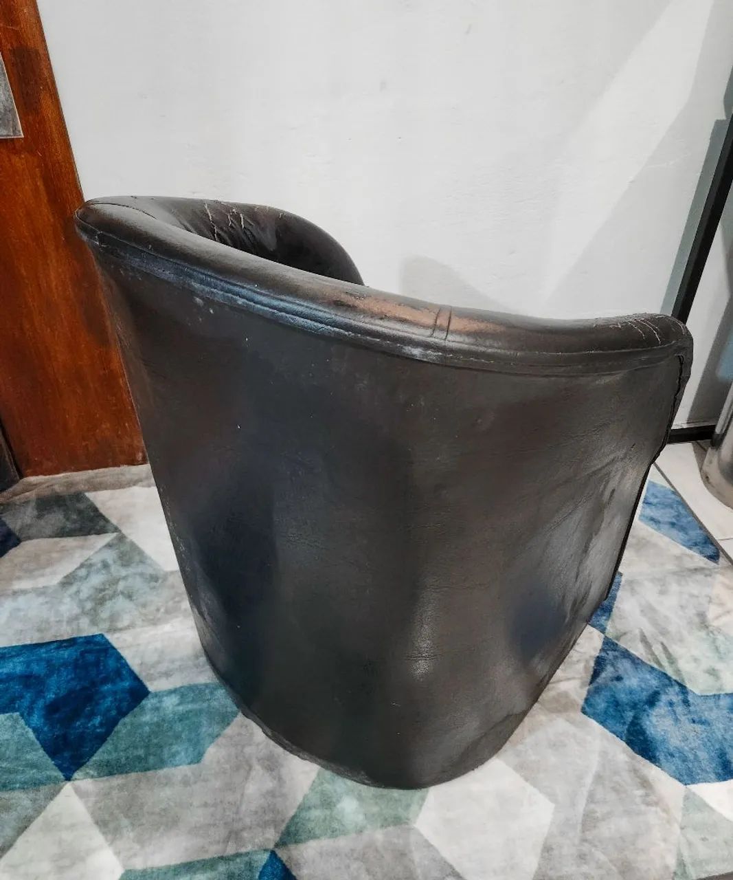 Poltrona Granada com estruturas em perfeito estado - Foto 2