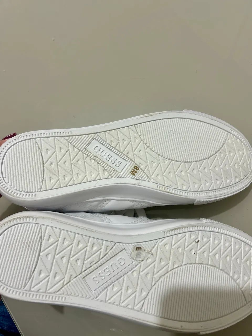 Tênis Branco Guess  - Foto 2