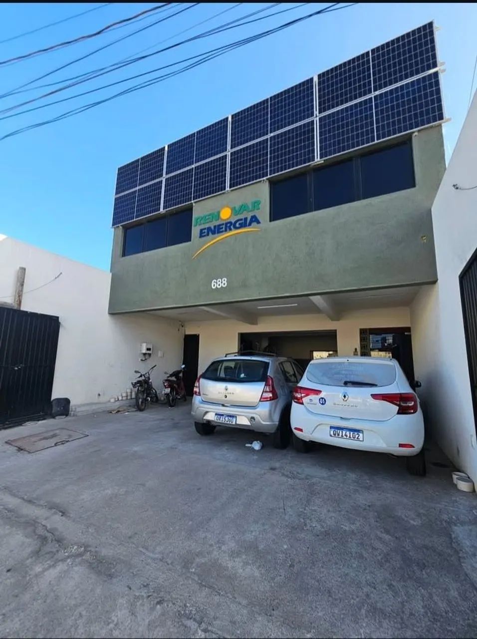 Alugo prédio comercial na Buarque de Macedo com diversas salas no piso superior. - Foto 7