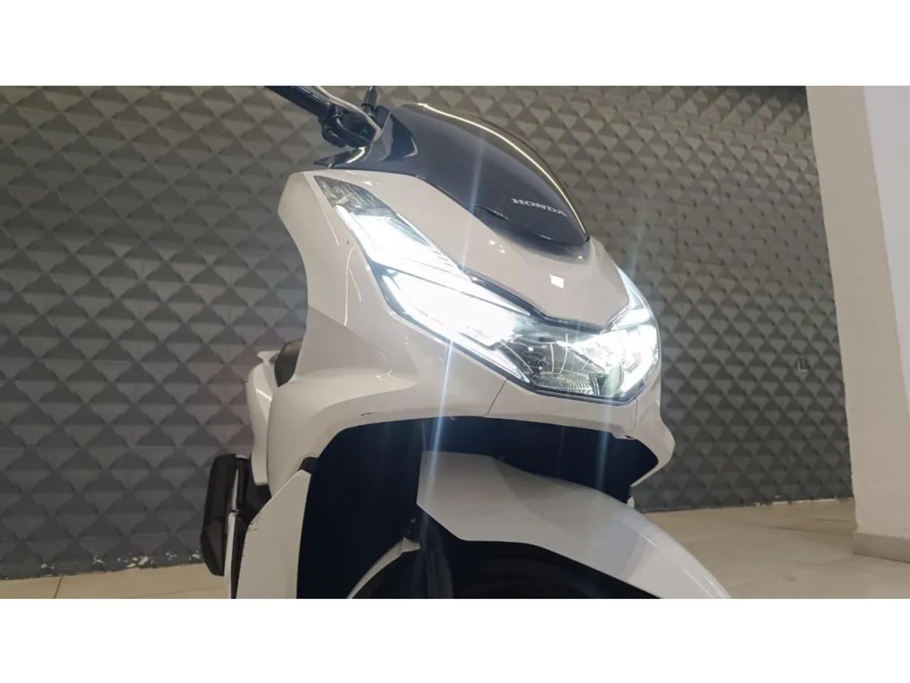 Honda Pcx cbs 2025 - Foto 4