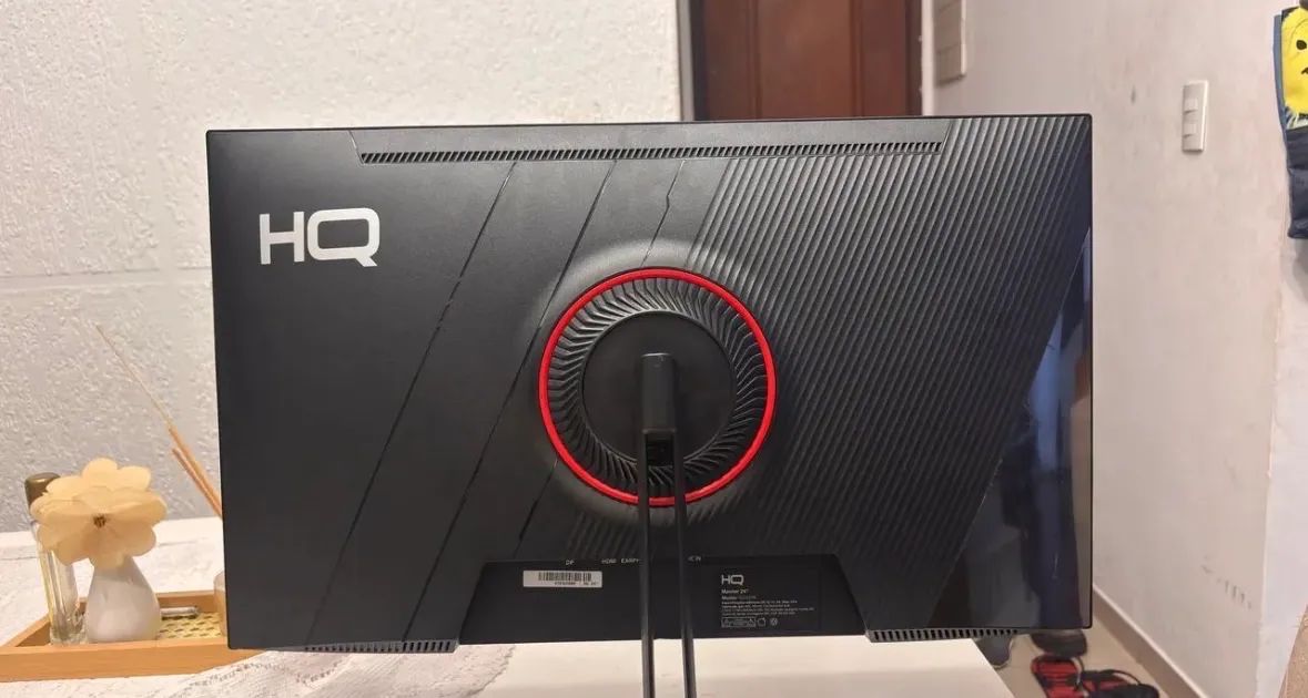 Monitor HQ 24IP18 24? IPS Full HD 180Hz 1ms Usado