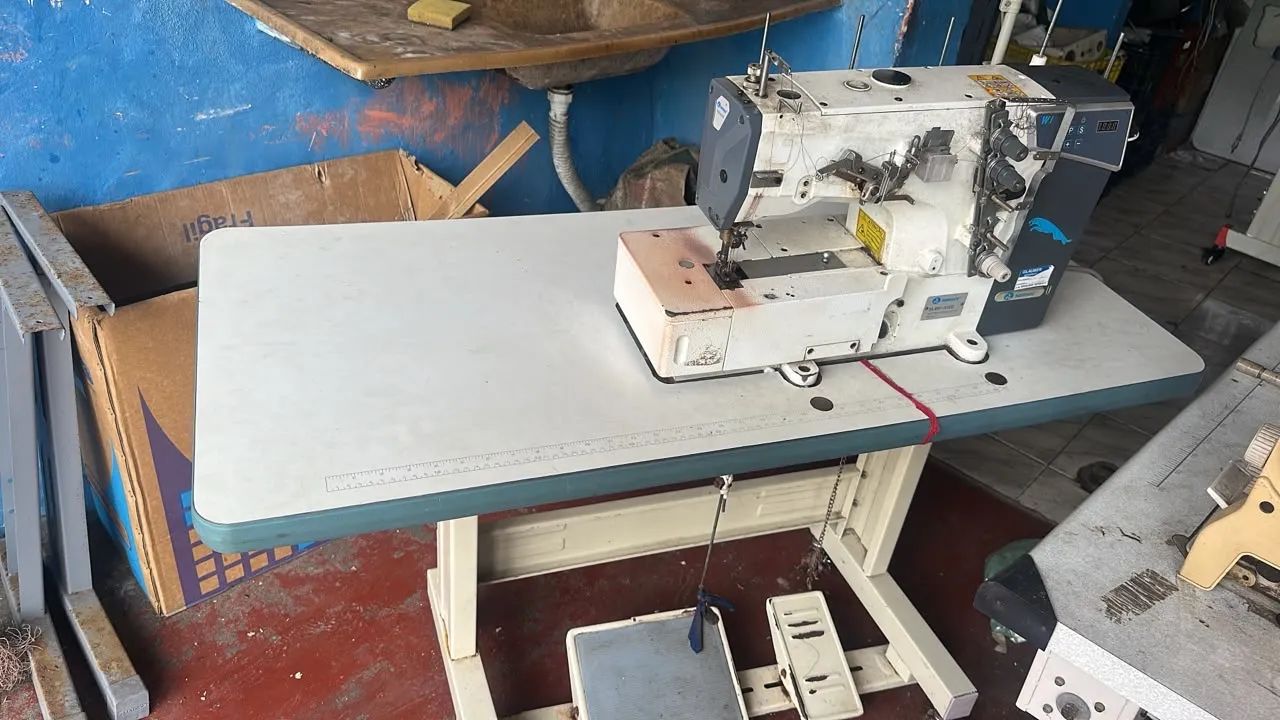 Máquina de costura  - Foto 4