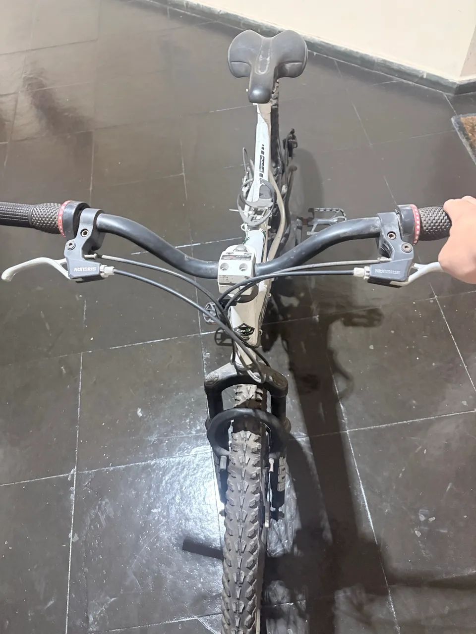 Bicicleta GPS - Aro 26 - Dupla Suspensão - Branca - Foto 5