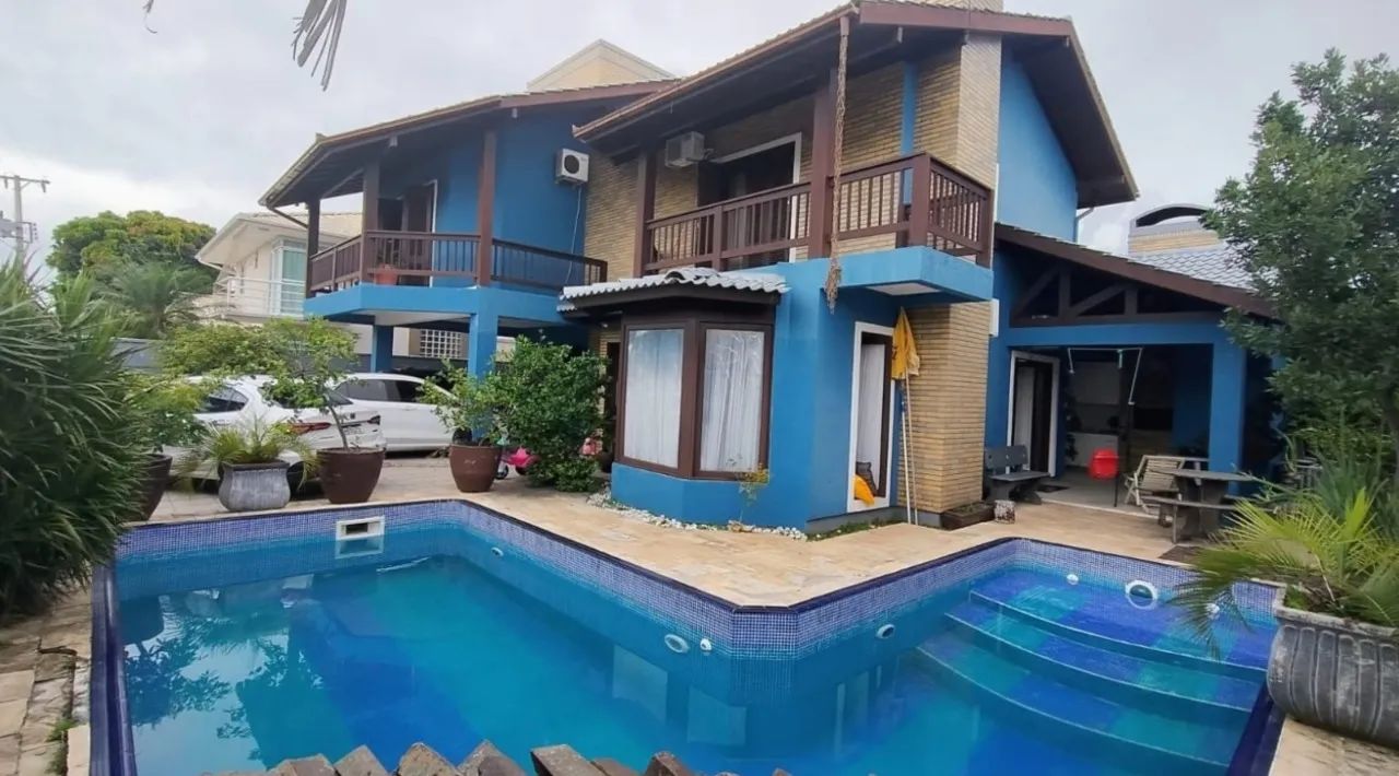 Casa de 5 dormitórios á venda no Campeche